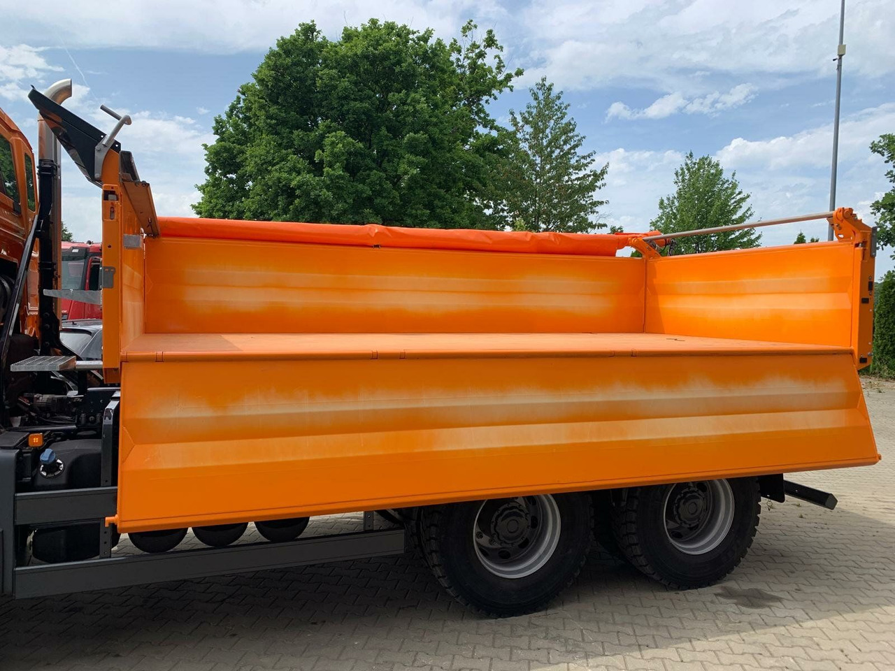 Truk jungkit MAN TGS 33.440 6x4 Kipper MEILLER Bordmatik Frontpl.: gambar 14