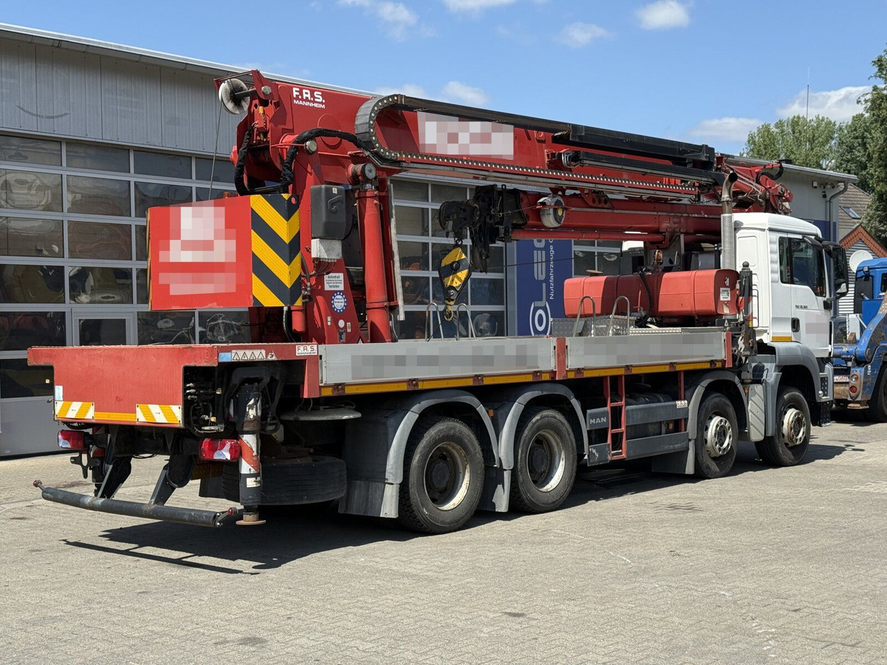 MAN TGS 35.360 8X4 BB Dachdecker Kran bis 52 m - Truk derek: gambar 3 MAN TGS 35.360 8X4 BB Dachdecker Kran bis 52 m - Truk derek: gambar 3