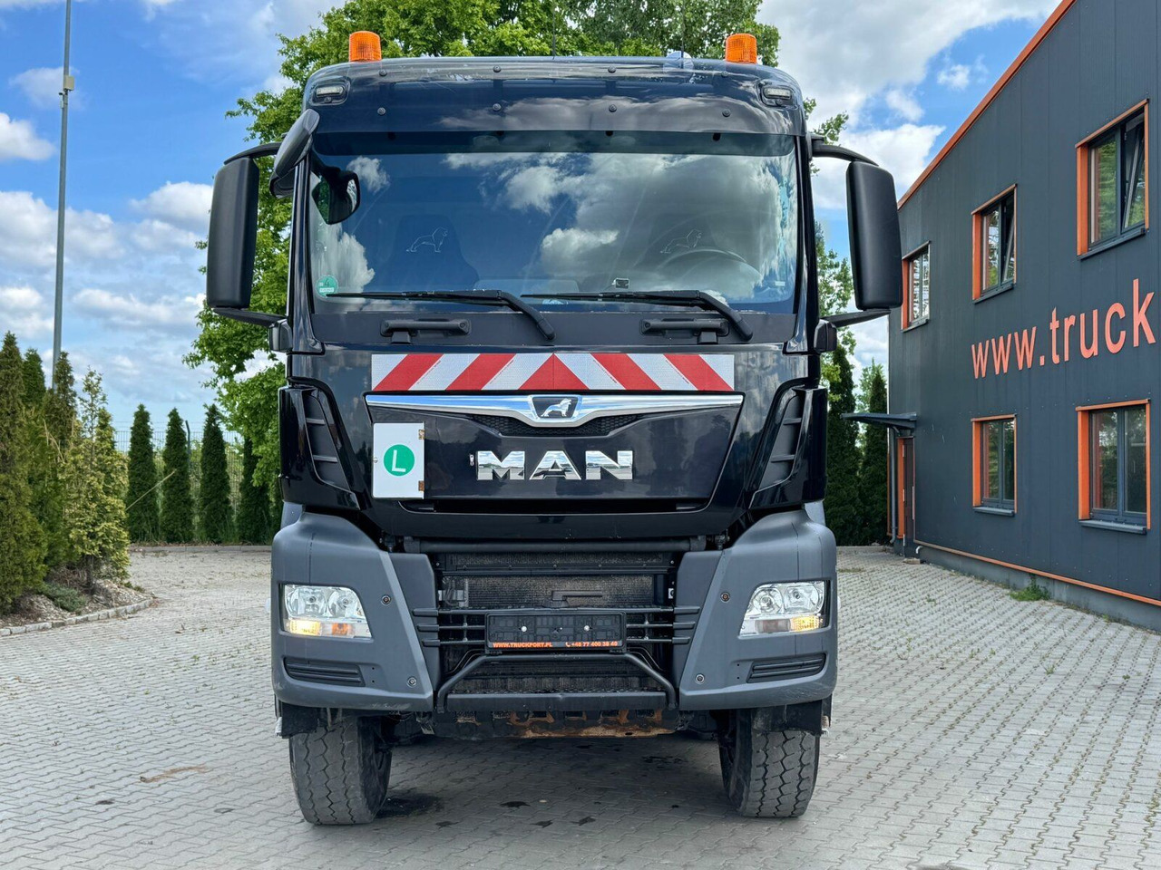 MAN TGS 35.460 8x6 BB Muldenkipper Meiller - Truk jungkit: gambar 3 MAN TGS 35.460 8x6 BB Muldenkipper Meiller - Truk jungkit: gambar 3