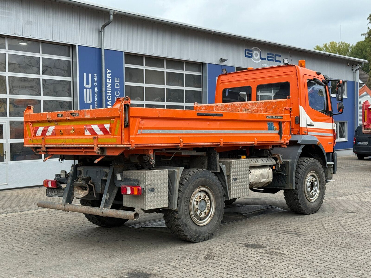 Mercedes-Benz AROCS 2536 6x2*4 Kipper Kran HIAB - Truk jungkit: gambar 5 Mercedes-Benz AROCS 2536 6x2*4 Kipper Kran HIAB - Truk jungkit: gambar 5