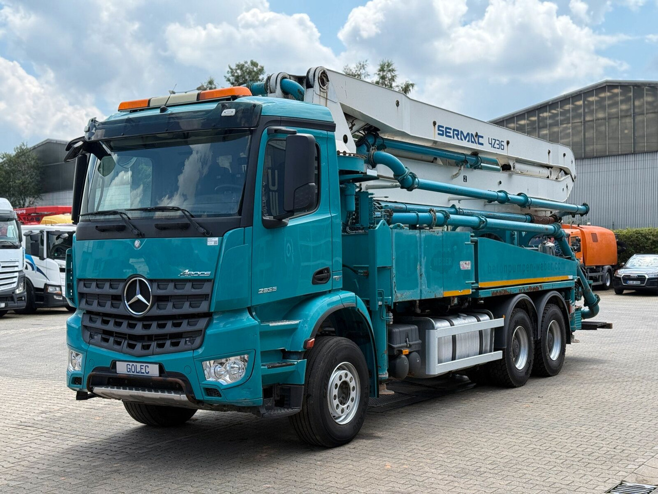 Mercedes-Benz AROCS 2636 6x4 Euro 6 Betonpumpe SERMAC 4Z36 - Truk pompa beton: gambar 2 Mercedes-Benz AROCS 2636 6x4 Euro 6 Betonpumpe SERMAC 4Z36 - Truk pompa beton: gambar 2