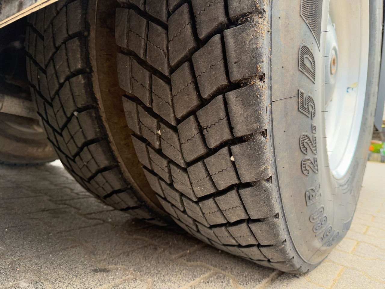 Truk pompa beton Mercedes-Benz AROCS 2840 6x4 Betonp. Putzmeister BSF36-4.16HLS: gambar 23