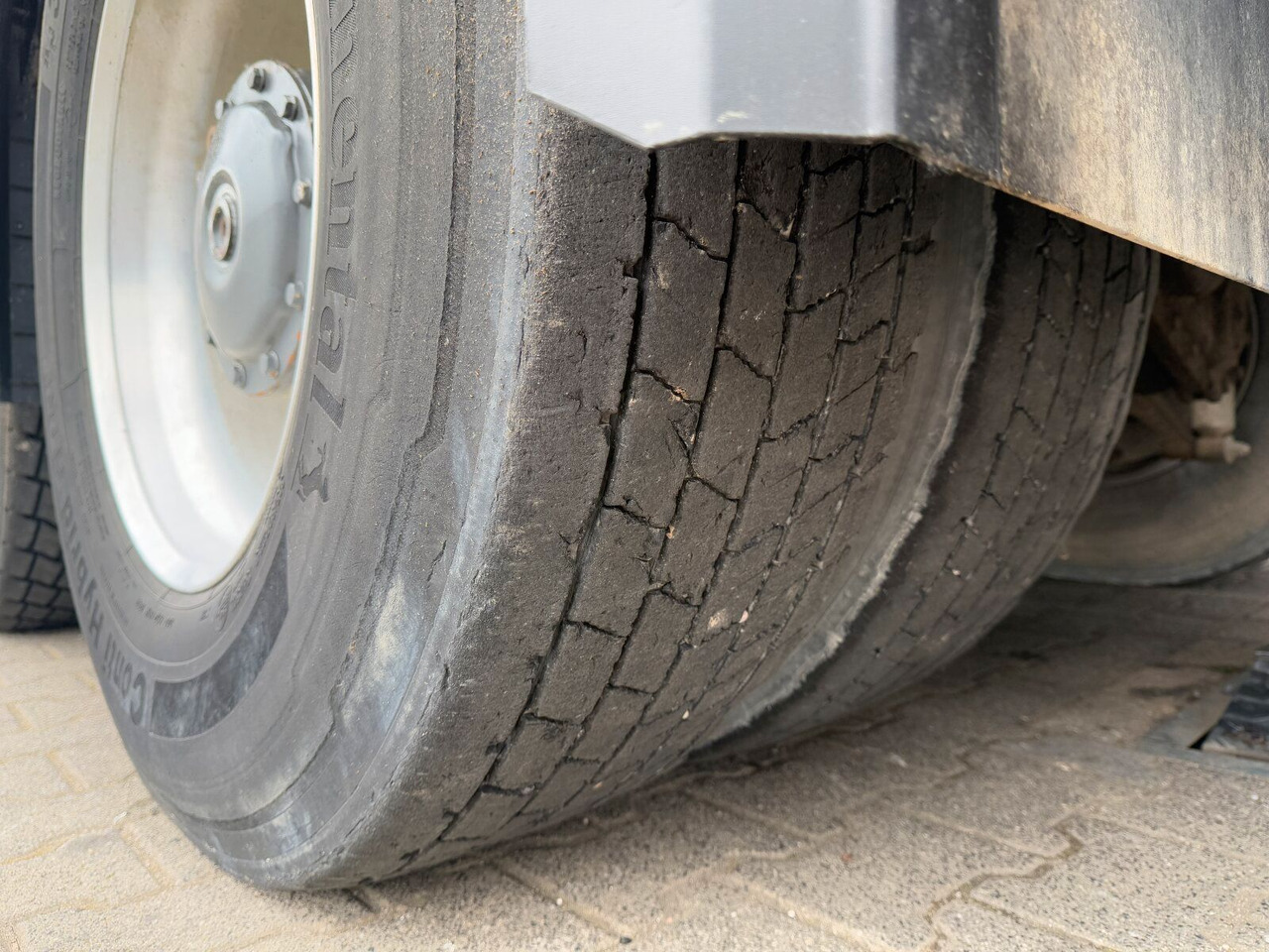 Truk pompa beton Mercedes-Benz AROCS 2840 6x4 Betonp. Putzmeister BSF36-4.16HLS: gambar 25