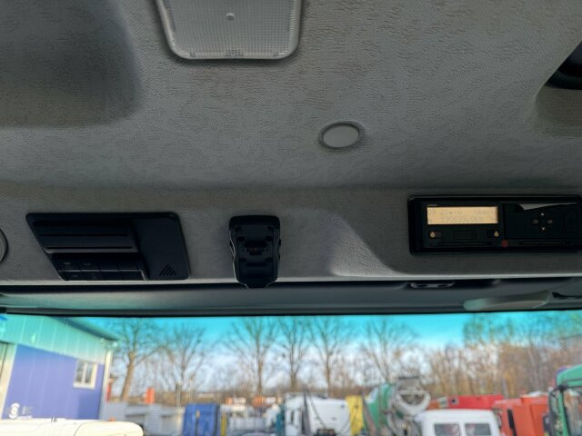 Mercedes-Benz AROCS 3251 8x4 Putzmeister BSF 46-5.16 HLS - Truk pompa beton: gambar 4 Mercedes-Benz AROCS 3251 8x4 Putzmeister BSF 46-5.16 HLS - Truk pompa beton: gambar 4