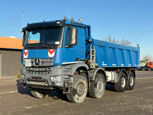Mercedes-Benz AROCS 4145 8x8 EURO6 Muldenkipper - Truk jungkit: gambar 2 Mercedes-Benz AROCS 4145 8x8 EURO6 Muldenkipper - Truk jungkit: gambar 2