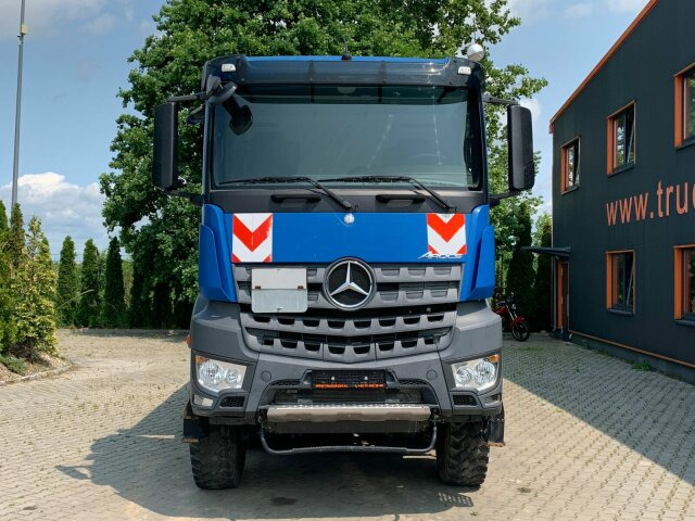 Mercedes-Benz AROCS 4145 8x8 EURO6 Muldenkipper - Truk jungkit: gambar 3 Mercedes-Benz AROCS 4145 8x8 EURO6 Muldenkipper - Truk jungkit: gambar 3