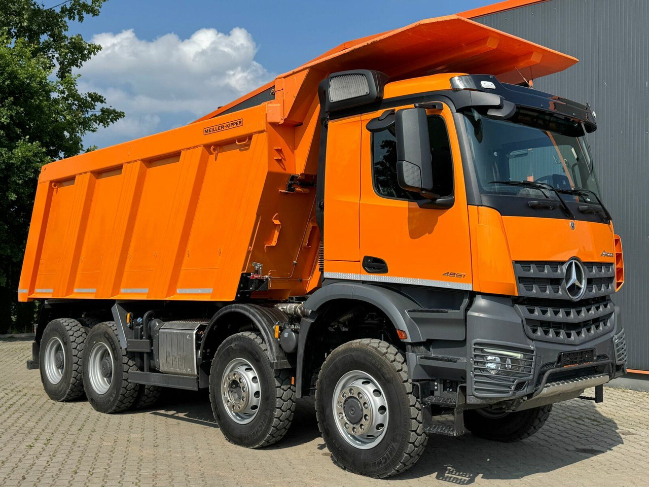 Mercedes-Benz AROCS 4851 8x6 Euro 6 Gesteinkipper MEILLER 25m³ - Truk jungkit: gambar 1 Mercedes-Benz AROCS 4851 8x6 Euro 6 Gesteinkipper MEILLER 25m³ - Truk jungkit: gambar 1