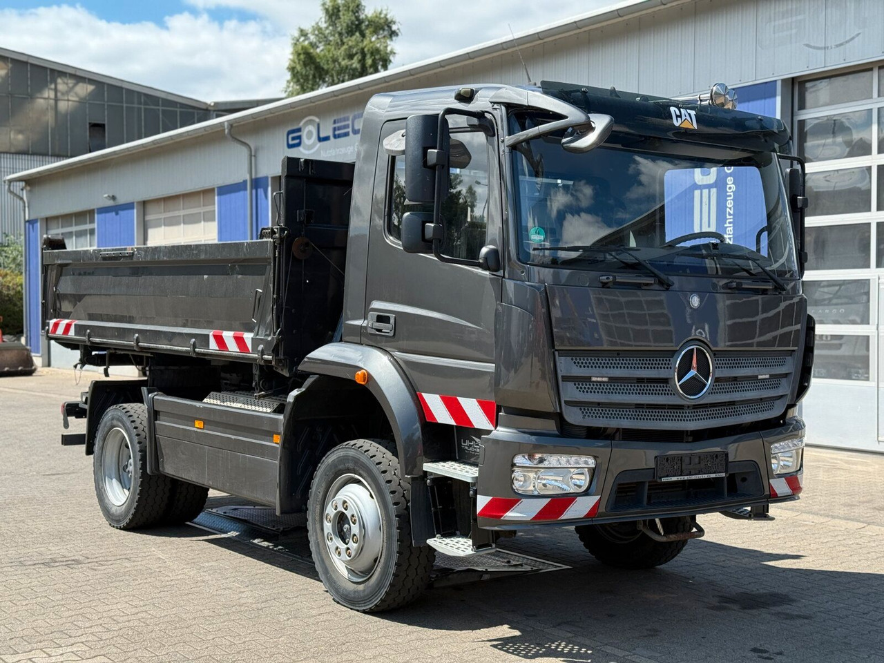 Mercedes-Benz ATEGO 1530 4x4 Euro 6 Meiller Kipper - Truk jungkit: gambar 1 Mercedes-Benz ATEGO 1530 4x4 Euro 6 Meiller Kipper - Truk jungkit: gambar 1