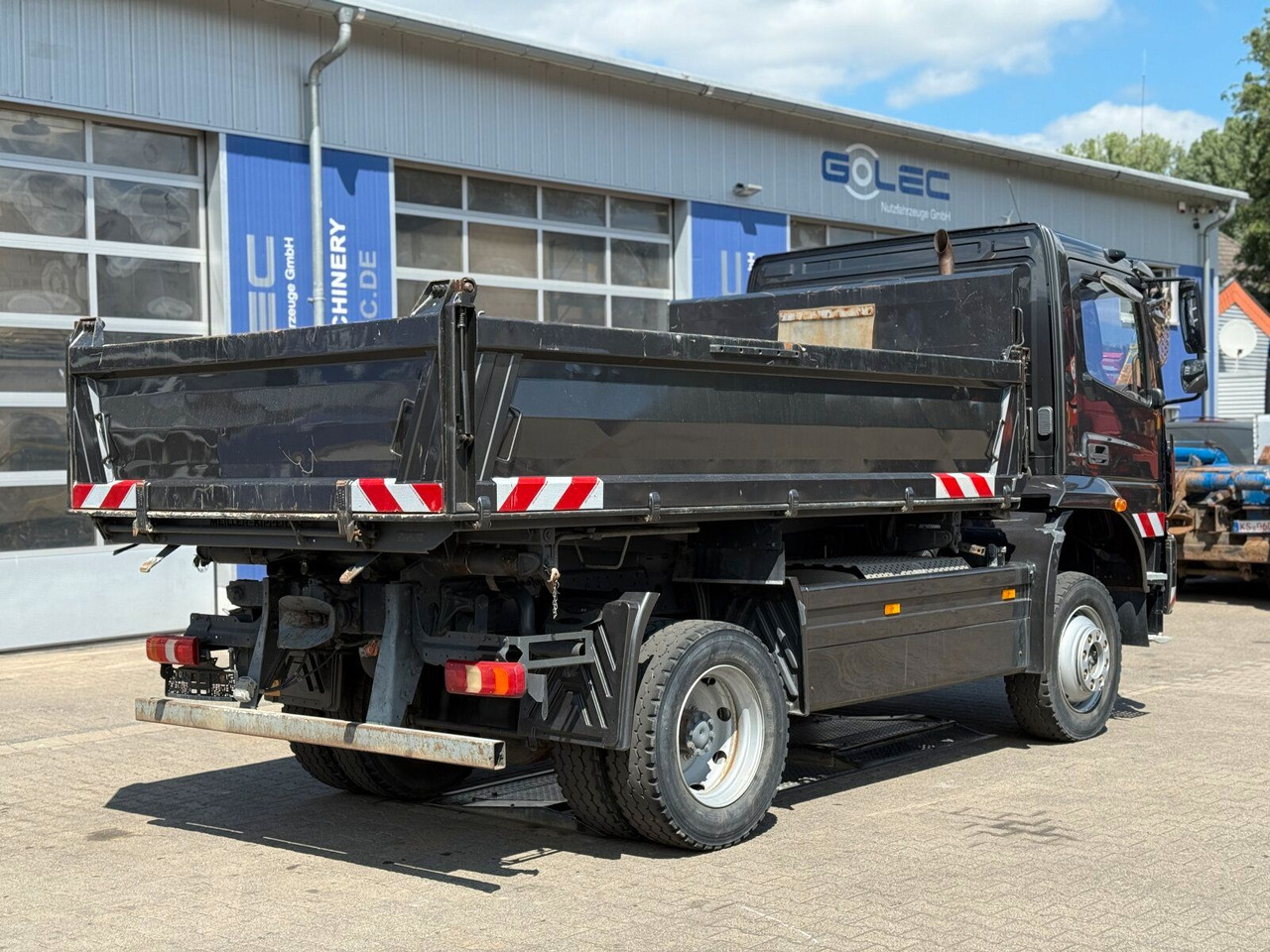 Mercedes-Benz ATEGO 1530 4x4 Euro 6 Meiller Kipper - Truk jungkit: gambar 5 Mercedes-Benz ATEGO 1530 4x4 Euro 6 Meiller Kipper - Truk jungkit: gambar 5