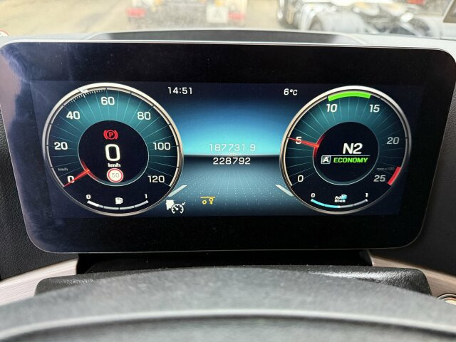 Mercedes-Benz Actros 2563 6x2 Euro 6 Abrollkipper Hyva 20-57-S - Truk sasis: gambar 2 Mercedes-Benz Actros 2563 6x2 Euro 6 Abrollkipper Hyva 20-57-S - Truk sasis: gambar 2