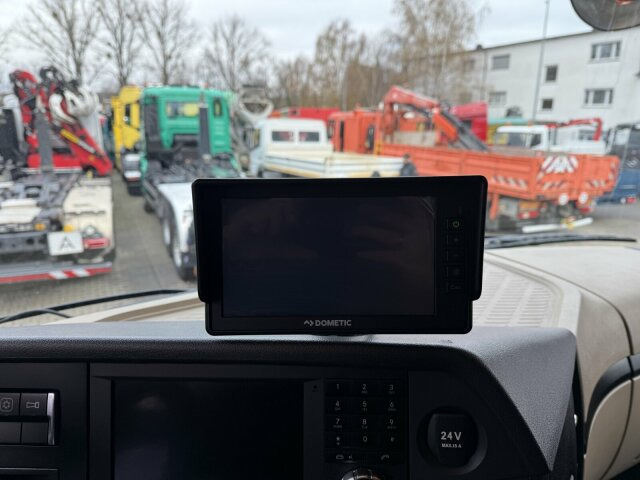 Mercedes-Benz Actros 4x2 Pritsche Plane Laderampe + Anhänger - Truk dengan terpal samping: gambar 5 Mercedes-Benz Actros 4x2 Pritsche Plane Laderampe + Anhänger - Truk dengan terpal samping: gambar 5