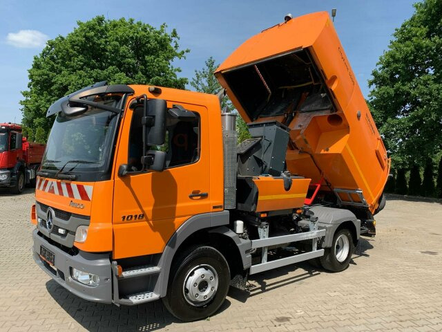 Penyapu jalan Mercedes-Benz Atego Kehrmaschine BUCHER CITYFANT 5000: gambar 15