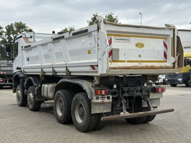 Mercedes-Benz Meiler Dreiseitenkipper Bordmatik - Truk jungkit: gambar 3 Mercedes-Benz Meiler Dreiseitenkipper Bordmatik - Truk jungkit: gambar 3