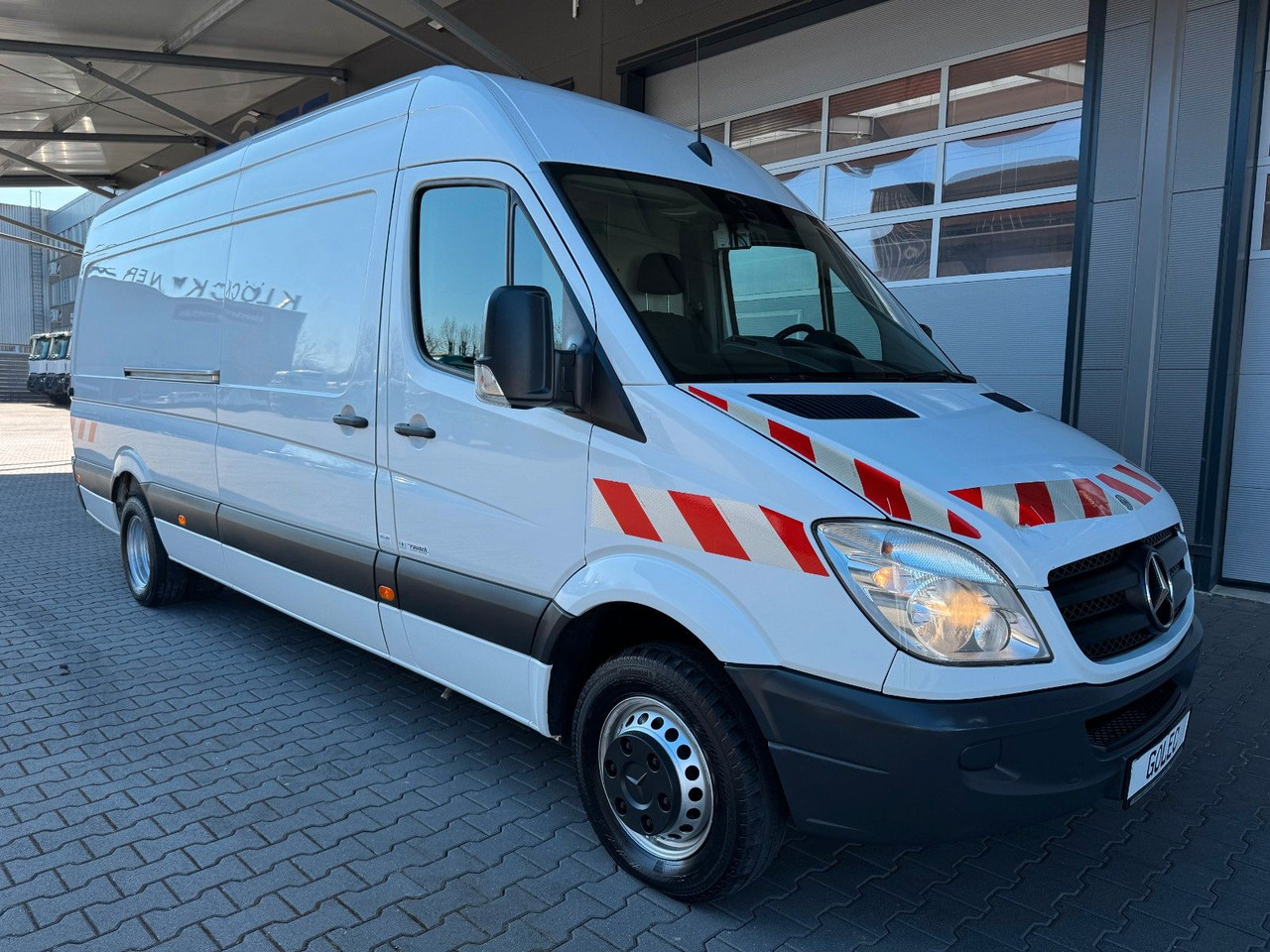 Mercedes-Benz Sprinter MB TV-Fzg mit Rausch Inspektion Einheit - Truk vakum: gambar 2 Mercedes-Benz Sprinter MB TV-Fzg mit Rausch Inspektion Einheit - Truk vakum: gambar 2