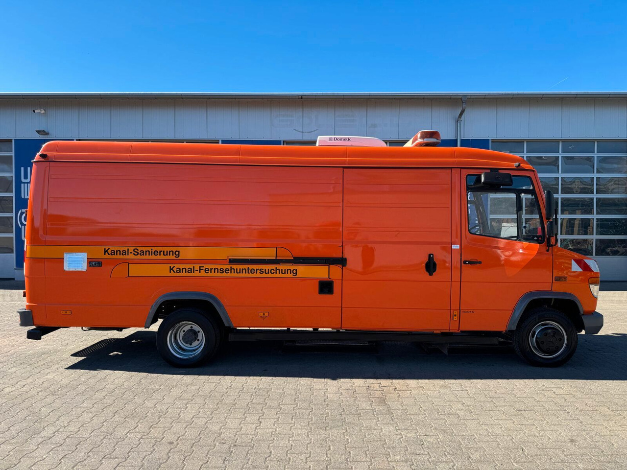 Mercedes-Benz Vario 614D TV Inspektionsanl RCA RAUSCH ELKA 600 - Truk vakum: gambar 3 Mercedes-Benz Vario 614D TV Inspektionsanl RCA RAUSCH ELKA 600 - Truk vakum: gambar 3