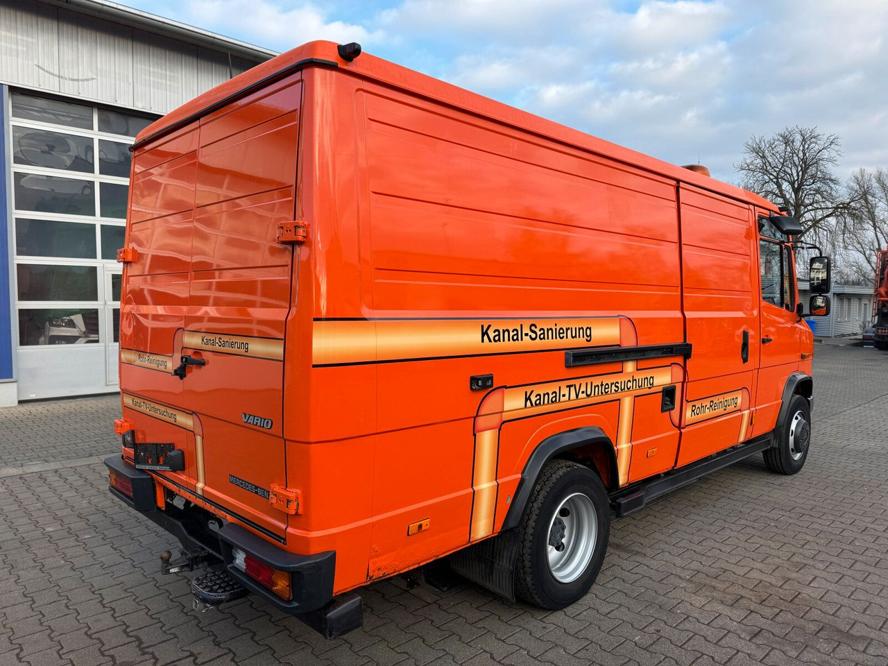 Mercedes-Benz Vario 818D Kanalreiniger Rockstroh Drain Jet 100 - Truk vakum: gambar 5 Mercedes-Benz Vario 818D Kanalreiniger Rockstroh Drain Jet 100 - Truk vakum: gambar 5