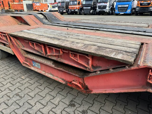 Müller-Mitteltal T4 Kompakt 40.0 Tieflader 4 Achse Hydr. Rampen - Trailer low bed: gambar 5 Müller-Mitteltal T4 Kompakt 40.0 Tieflader 4 Achse Hydr. Rampen - Trailer low bed: gambar 5