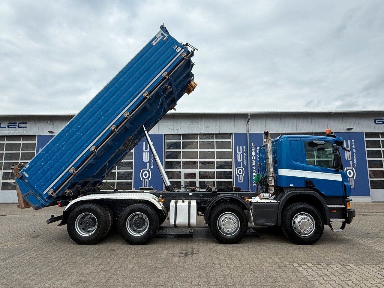 Scania P 410 8x4 Dreiseitenkipper DAUTEL - Truk jungkit: gambar 4 Scania P 410 8x4 Dreiseitenkipper DAUTEL - Truk jungkit: gambar 4