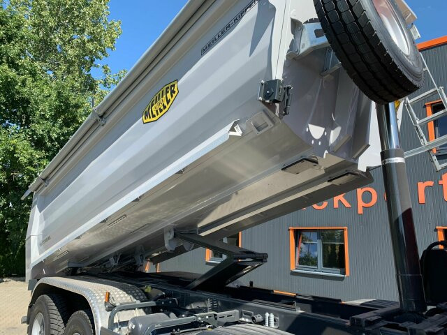 Scania P 420 8x4 Kipper Meiller 18,5m3 Euro 6 - Truk jungkit: gambar 3 Scania P 420 8x4 Kipper Meiller 18,5m3 Euro 6 - Truk jungkit: gambar 3