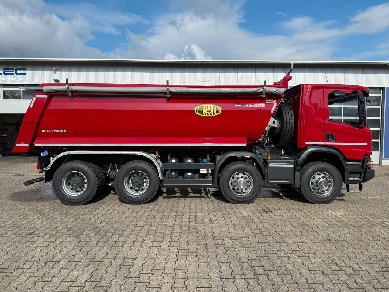 Scania P 420 8x4 Kipper Meiller Euro 6 - Truk skip loader: gambar 3 Scania P 420 8x4 Kipper Meiller Euro 6 - Truk skip loader: gambar 3