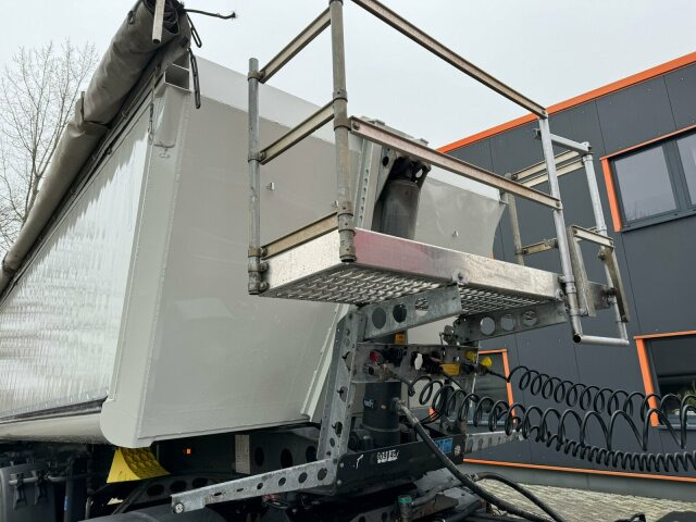 Schmitz Cargobull GOTHA SGF S3 10VLN Kippauflieger 3 Achs - Semi-trailer jungkit: gambar 5 Schmitz Cargobull GOTHA SGF S3 10VLN Kippauflieger 3 Achs - Semi-trailer jungkit: gambar 5