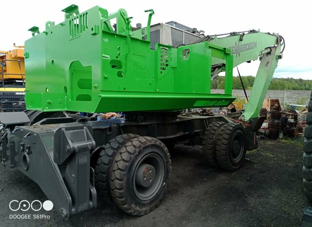 Sennebogen 818-E Umschlagbagger - 83 Ton - mit Greifer - Ekskavator roda: gambar 3 Sennebogen 818-E Umschlagbagger - 83 Ton - mit Greifer - Ekskavator roda: gambar 3