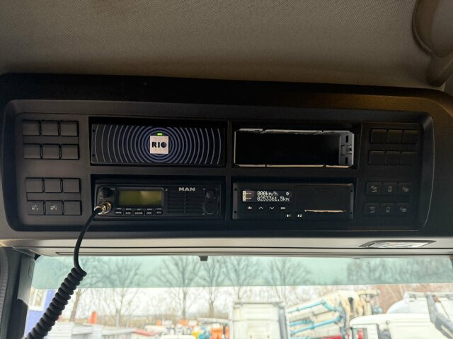 MAN TGX 18.470 4x4H SZM - Kipphyd. Euro 6 *Kippaufl. - Tractor head: gambar 5 MAN TGX 18.470 4x4H SZM - Kipphyd. Euro 6 *Kippaufl. - Tractor head: gambar 5