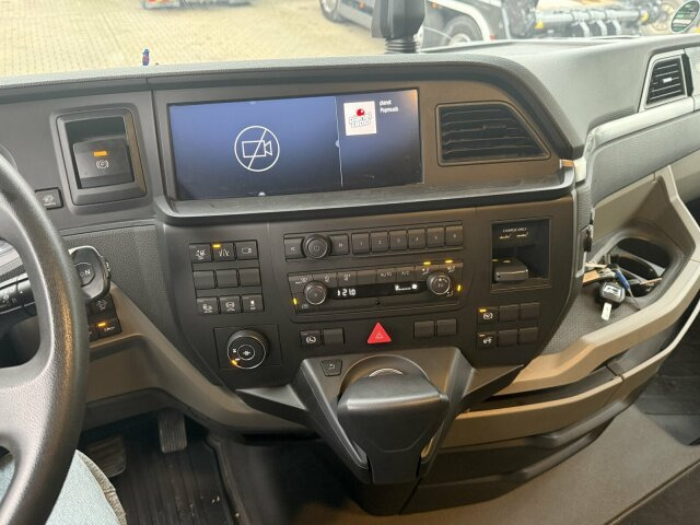 MAN TGX 18.470 4x4H SZM - Kipphyd. Euro 6 *Kippaufl. - Tractor head: gambar 4 MAN TGX 18.470 4x4H SZM - Kipphyd. Euro 6 *Kippaufl. - Tractor head: gambar 4