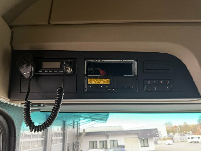 Mercedes-Benz ACTROS 1846 4x4 HAD Euro 6 Kipphydraulik - Tractor head: gambar 4 Mercedes-Benz ACTROS 1846 4x4 HAD Euro 6 Kipphydraulik - Tractor head: gambar 4