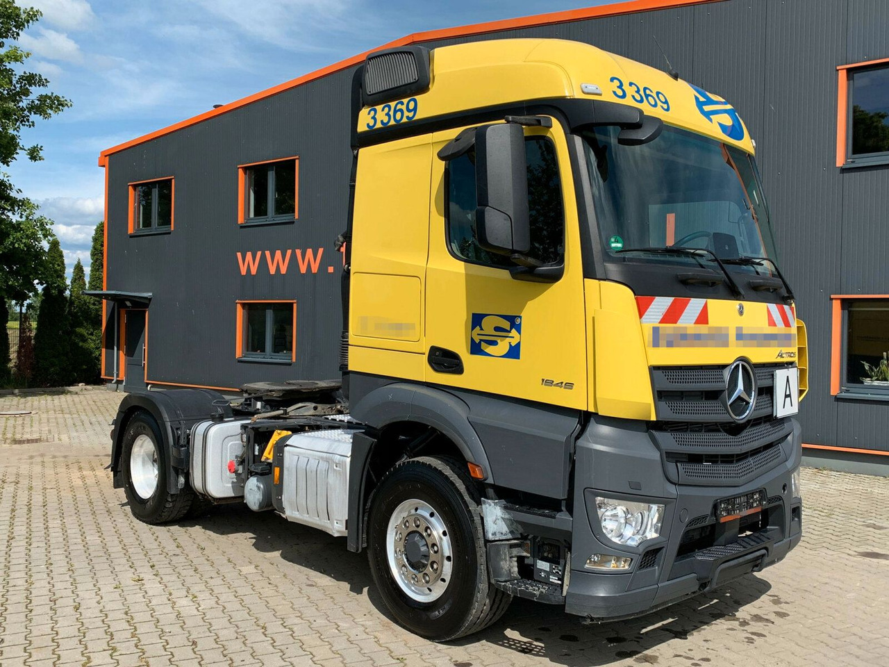 Mercedes-Benz AROCS 1846 4x4 HAD Euro 6 Kipphydraulik - Tractor head: gambar 1 Mercedes-Benz AROCS 1846 4x4 HAD Euro 6 Kipphydraulik - Tractor head: gambar 1