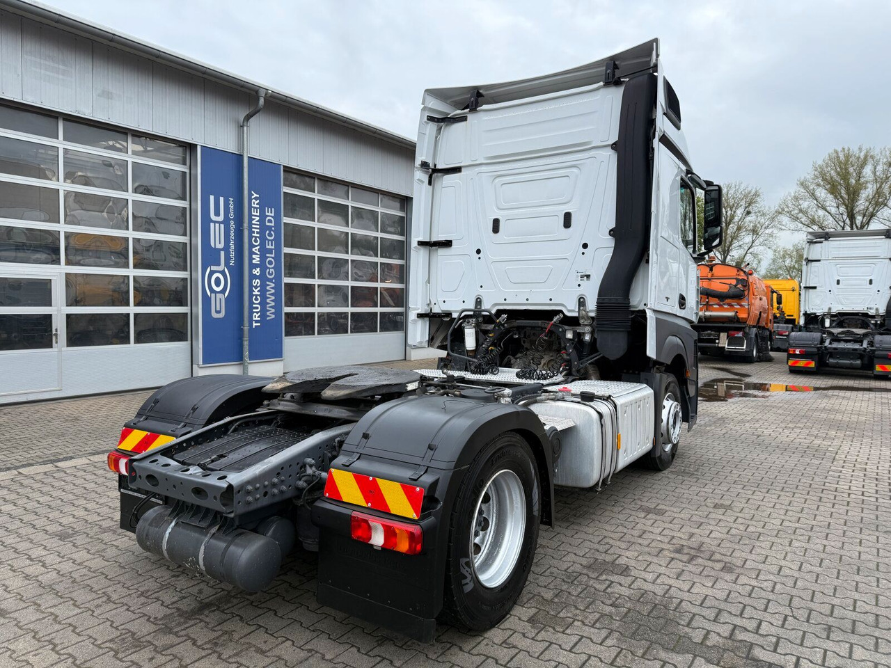 Mercedes-Benz Actros 1845 SZM 4x2 Retarder Kipphydraulik - Tractor head: gambar 3 Mercedes-Benz Actros 1845 SZM 4x2 Retarder Kipphydraulik - Tractor head: gambar 3