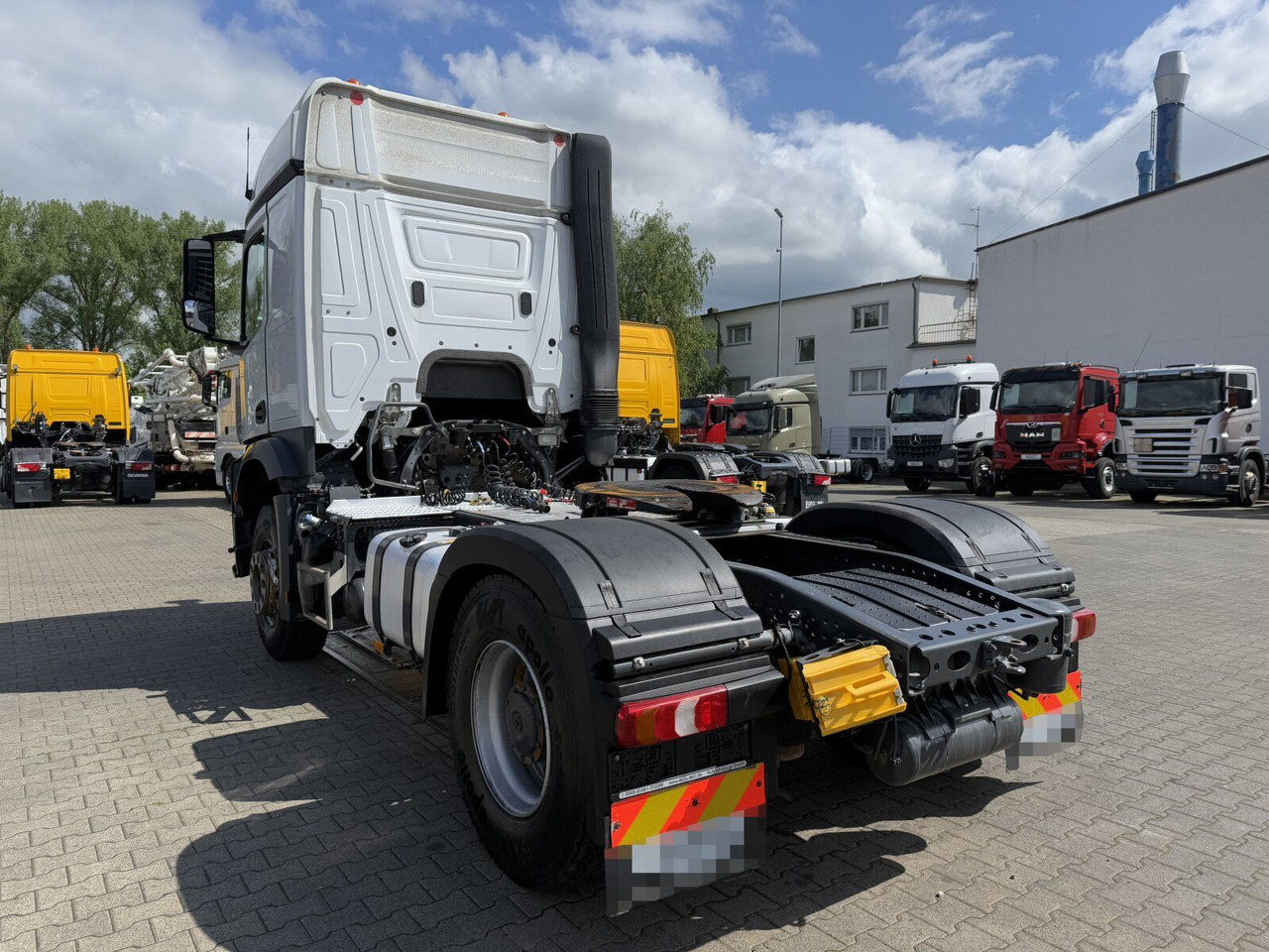 Mercedes-Benz Arocs 1843 4x2 SZM Euro 6 Kipphydraulik - Tractor head: gambar 5 Mercedes-Benz Arocs 1843 4x2 SZM Euro 6 Kipphydraulik - Tractor head: gambar 5