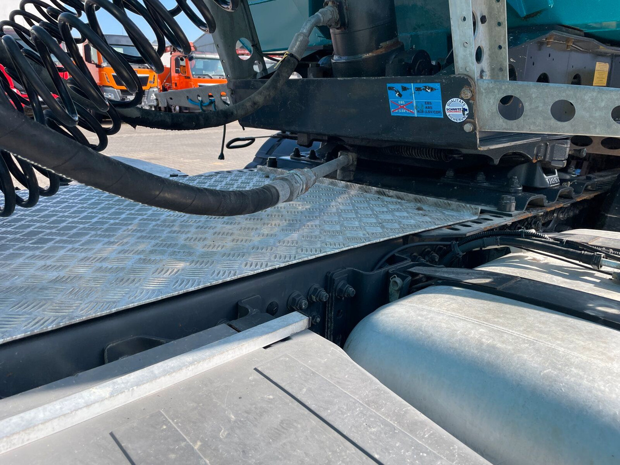 Mercedes-Benz Arocs 2142 4x4H SZM Euro 6 Kipphydraulik - Tractor head: gambar 5 Mercedes-Benz Arocs 2142 4x4H SZM Euro 6 Kipphydraulik - Tractor head: gambar 5