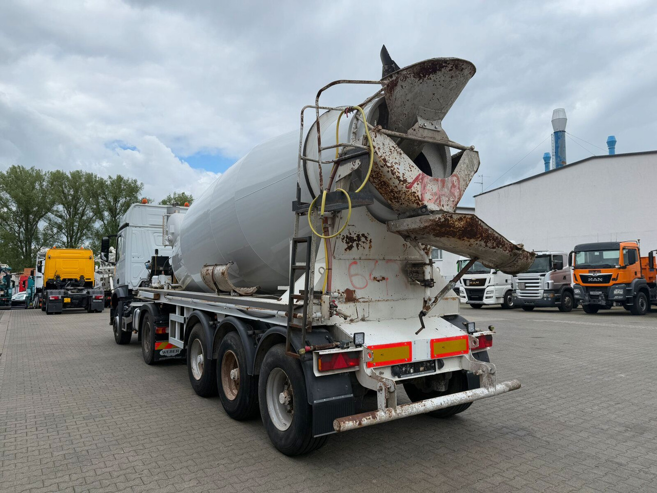 Turbo´s Hoet Betonmisch Auflieger Motor aus 2019 - Truk: gambar 5 Turbo´s Hoet Betonmisch Auflieger Motor aus 2019 - Truk: gambar 5