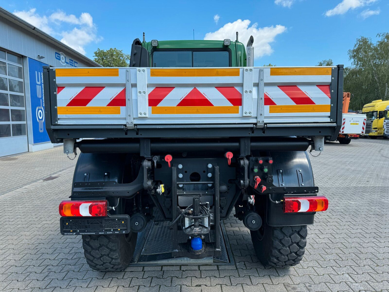 Unimog U435 Kipper mit Reifendruckregelanlage - Truk jungkit: gambar 5 Unimog U435 Kipper mit Reifendruckregelanlage - Truk jungkit: gambar 5
