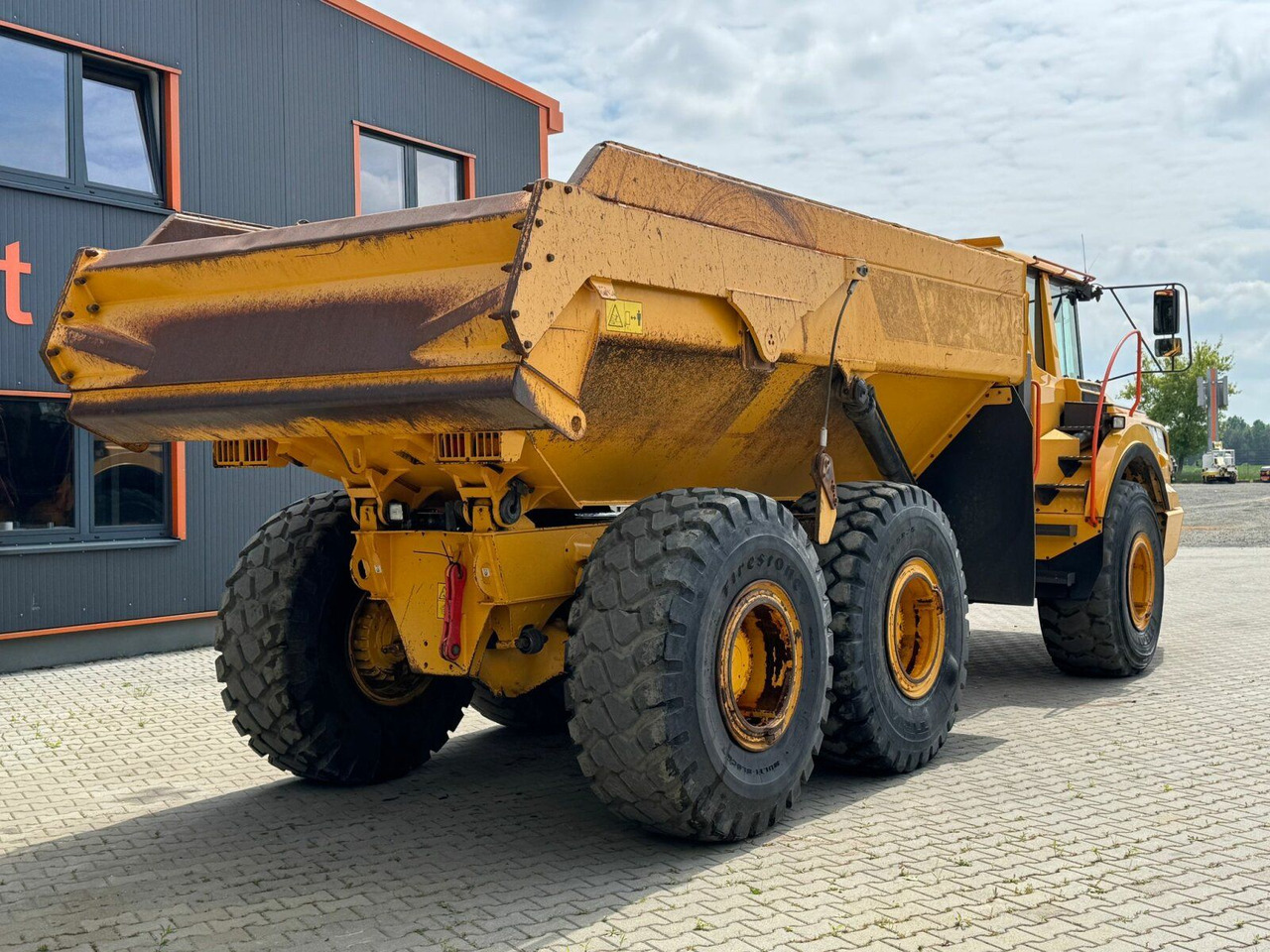 Volvo A25G Dumper 22,5 Ton 11.361 Stunden - Truk jungkit: gambar 5 Volvo A25G Dumper 22,5 Ton 11.361 Stunden - Truk jungkit: gambar 5