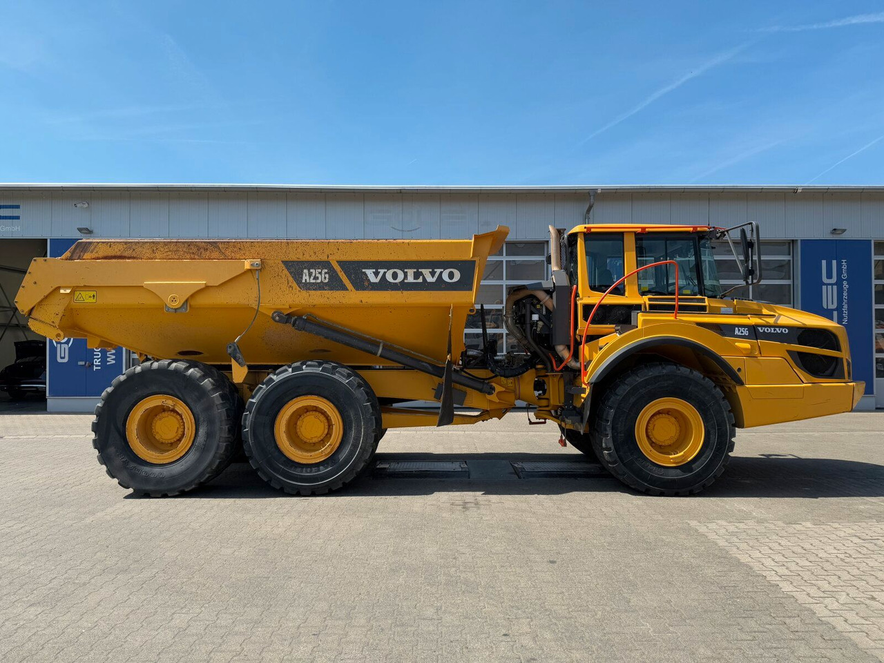 Volvo A25G Dumper 22,7 Ton 2.957 Stunden - Tempat sampah artikulasi: gambar 3 Volvo A25G Dumper 22,7 Ton 2.957 Stunden - Tempat sampah artikulasi: gambar 3