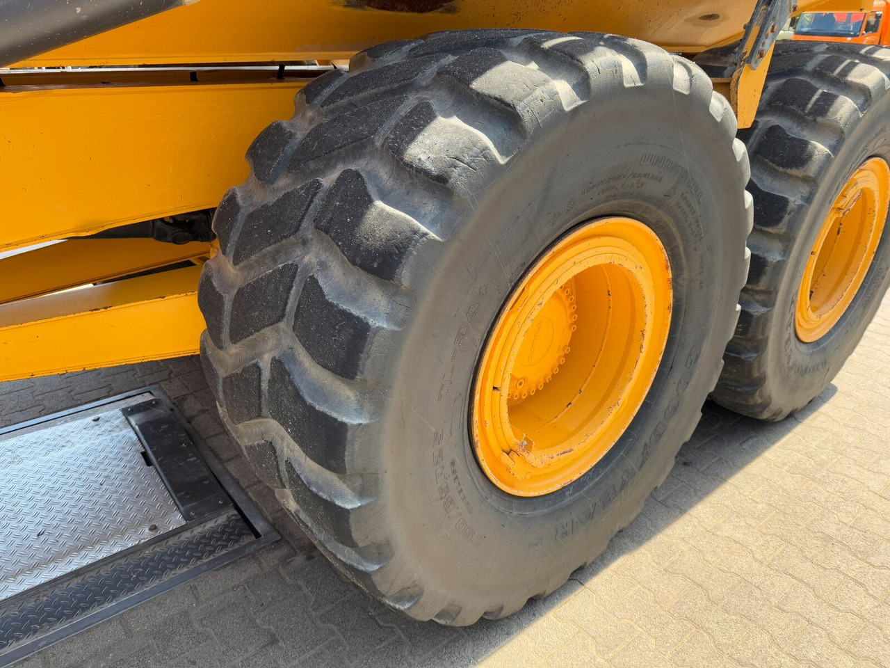 Tempat sampah artikulasi Volvo A25G Dumper 22,7 Ton 2.957 Stunden: gambar 27