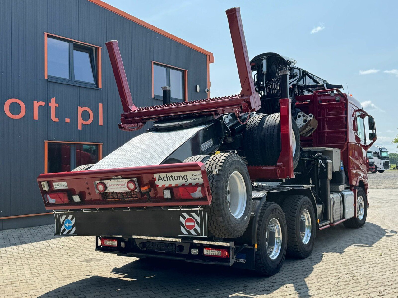 Volvo FH 550 6x4 Holztransporter Lang mit Kran Euro 6E - Truk logging, Truk derek: gambar 5 Volvo FH 550 6x4 Holztransporter Lang mit Kran Euro 6E - Truk logging, Truk derek: gambar 5