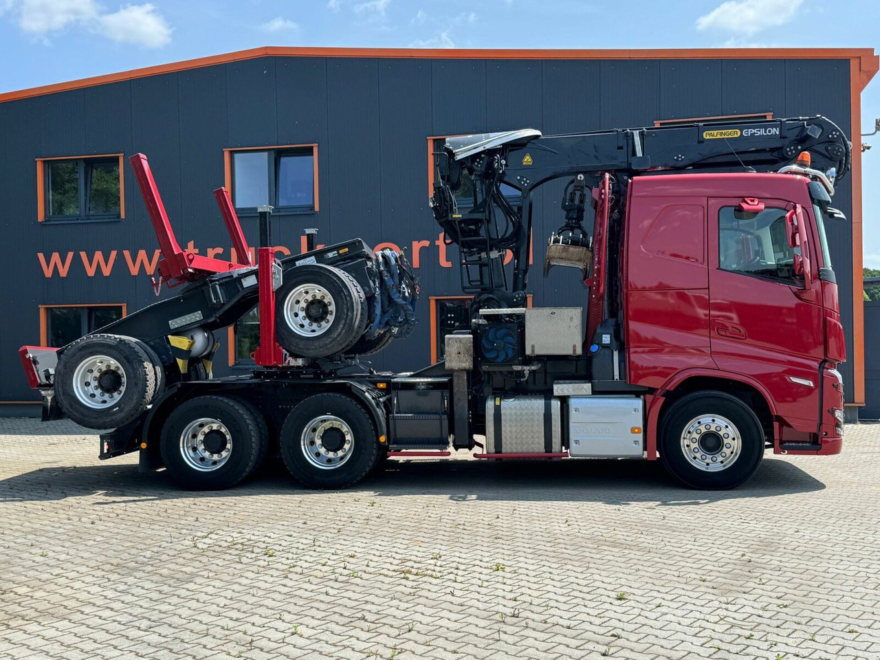 Volvo FH 550 6x4 Holztransporter Lang mit Kran Euro 6E - Truk logging, Truk derek: gambar 3 Volvo FH 550 6x4 Holztransporter Lang mit Kran Euro 6E - Truk logging, Truk derek: gambar 3