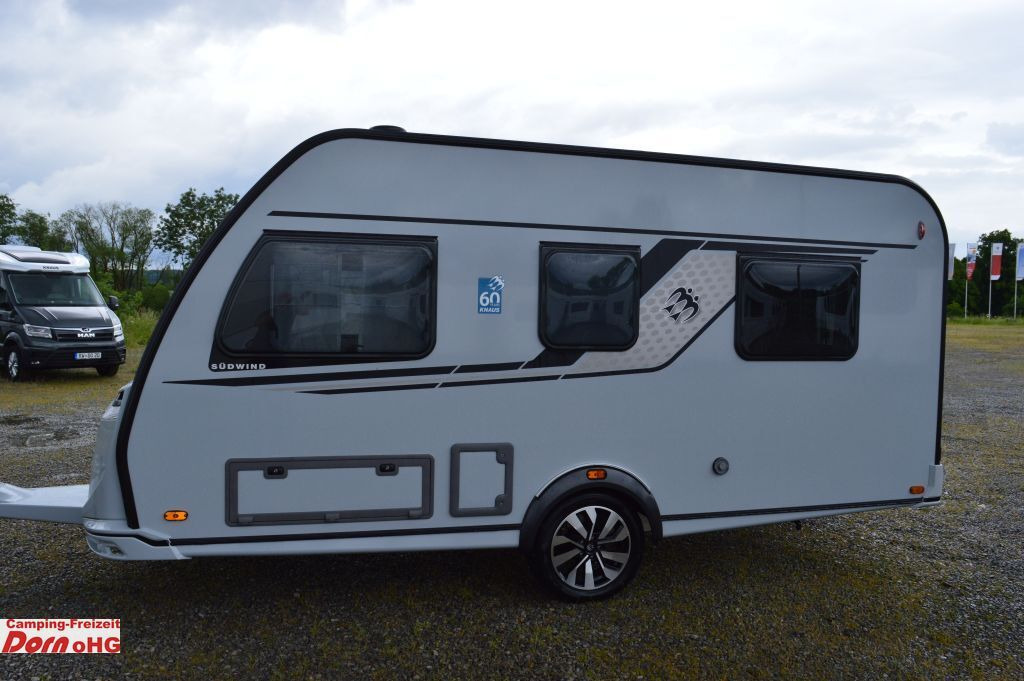 Knaus Südwind 420 QD 60 YEARS Kühlschrank 142l - Karavan: gambar 4 Knaus Südwind 420 QD 60 YEARS Kühlschrank 142l - Karavan: gambar 4