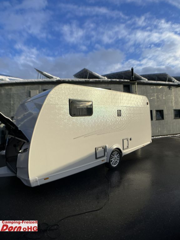 Tabbert Senara 460 E 2,3 2 Pakete Tabbert Senara 460 E 2,3 2 Pakete - Karavan: gambar 3 Tabbert Senara 460 E 2,3 2 Pakete Tabbert Senara 460 E 2,3 2 Pakete - Karavan: gambar 3