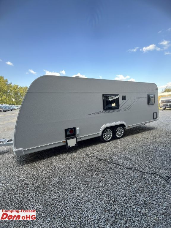 Tabbert Senara 620 DMK 2,5 elektrische Fußbodenerwärmung Tabbert Senara 620 DMK 2,5 elektrische Fußbodenerwärmung - Karavan: gambar 4 Tabbert Senara 620 DMK 2,5 elektrische Fußbodenerwärmung Tabbert Senara 620 DMK 2,5 elektrische Fußbodenerwärmung - Karavan: gambar 4