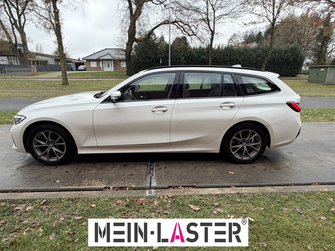 BMW 320 d xDrive touring Sport Line shadow AHK - Station wagon: gambar 4 BMW 320 d xDrive touring Sport Line shadow AHK - Station wagon: gambar 4