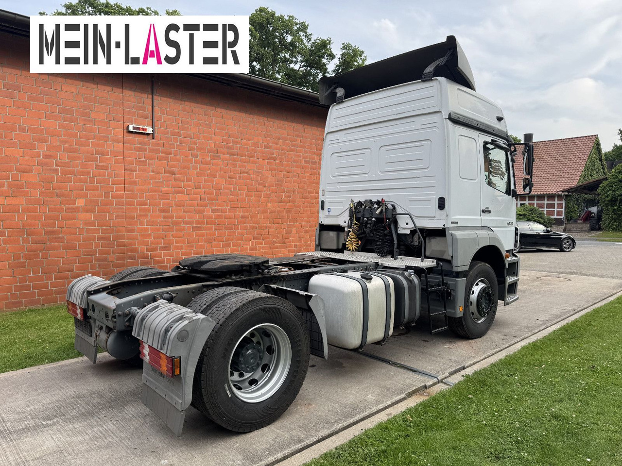 Mercedes-Benz Axor 1829 nur 170.070 km Bett Klima - Tractor head: gambar 4 Mercedes-Benz Axor 1829 nur 170.070 km Bett Klima - Tractor head: gambar 4