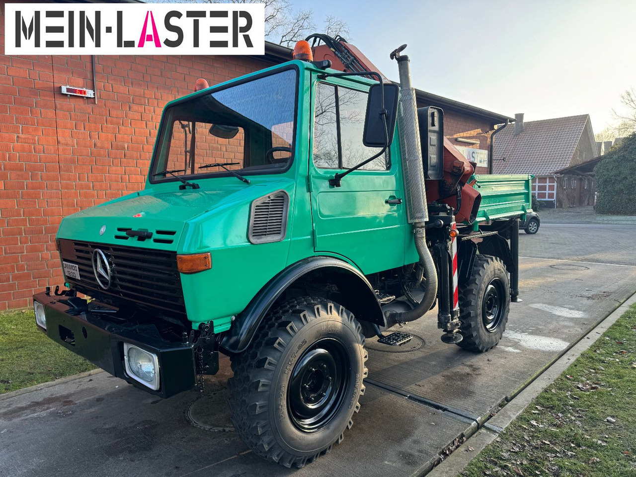 Unimog U 1200 Atlas 75.2 Kran 14 m Funk FB *1. Hand - Truk derek: gambar 3 Unimog U 1200 Atlas 75.2 Kran 14 m Funk FB *1. Hand - Truk derek: gambar 3