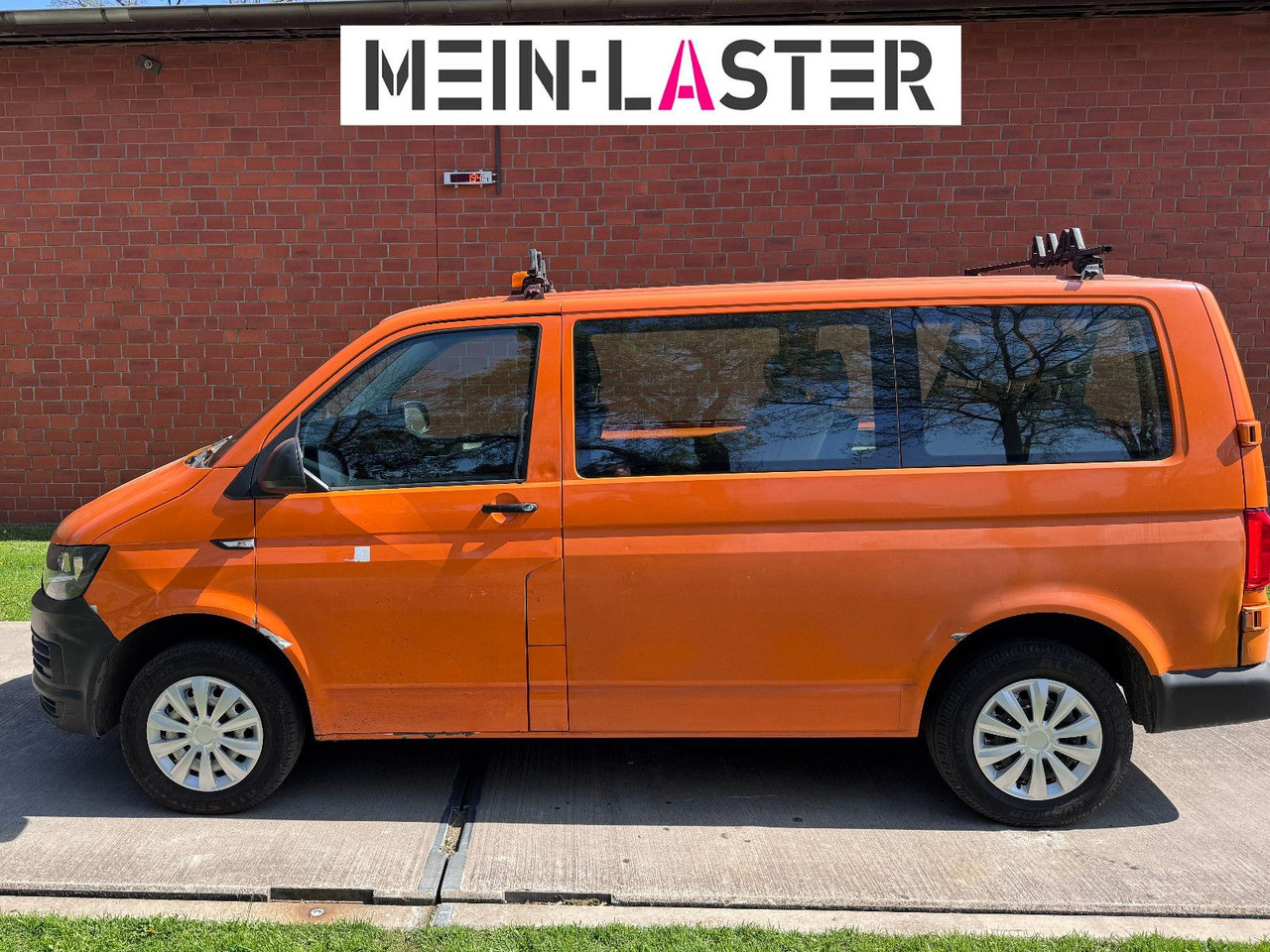 Volkswagen 2.0 tdi Bus 9 Sitzer Flügeltür - Van penumpang: gambar 4 Volkswagen 2.0 tdi Bus 9 Sitzer Flügeltür - Van penumpang: gambar 4