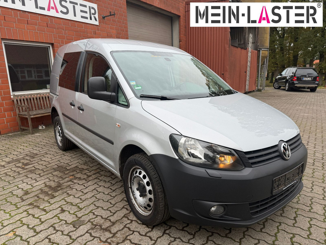 Volkswagen Caddy 2.0 TDI Kasten Soccer 4Motion Automatik - Station wagon: gambar 2 Volkswagen Caddy 2.0 TDI Kasten Soccer 4Motion Automatik - Station wagon: gambar 2