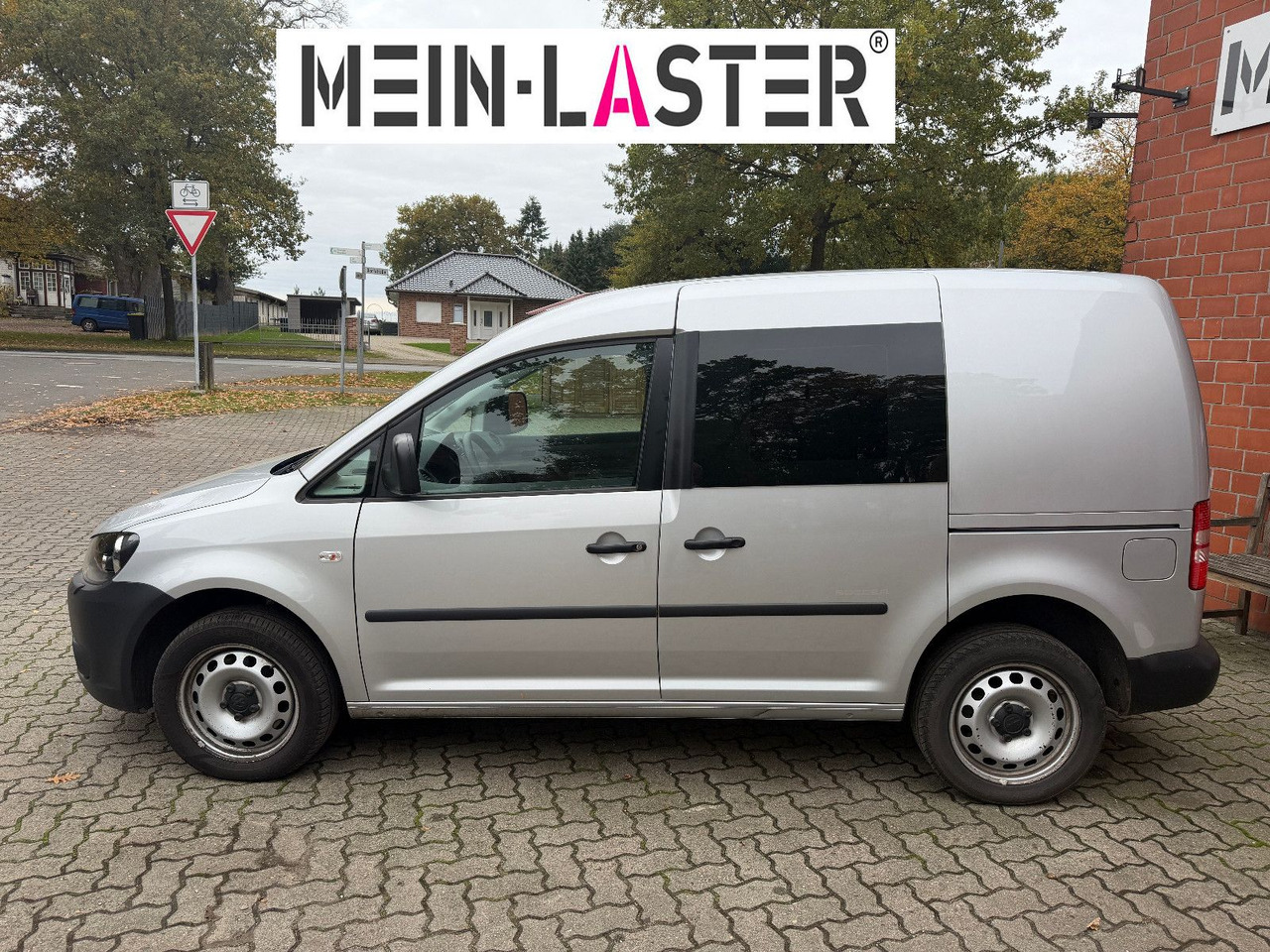 Volkswagen Caddy 2.0 TDI Kasten Soccer 4Motion Automatik - Van kecil: gambar 4 Volkswagen Caddy 2.0 TDI Kasten Soccer 4Motion Automatik - Van kecil: gambar 4