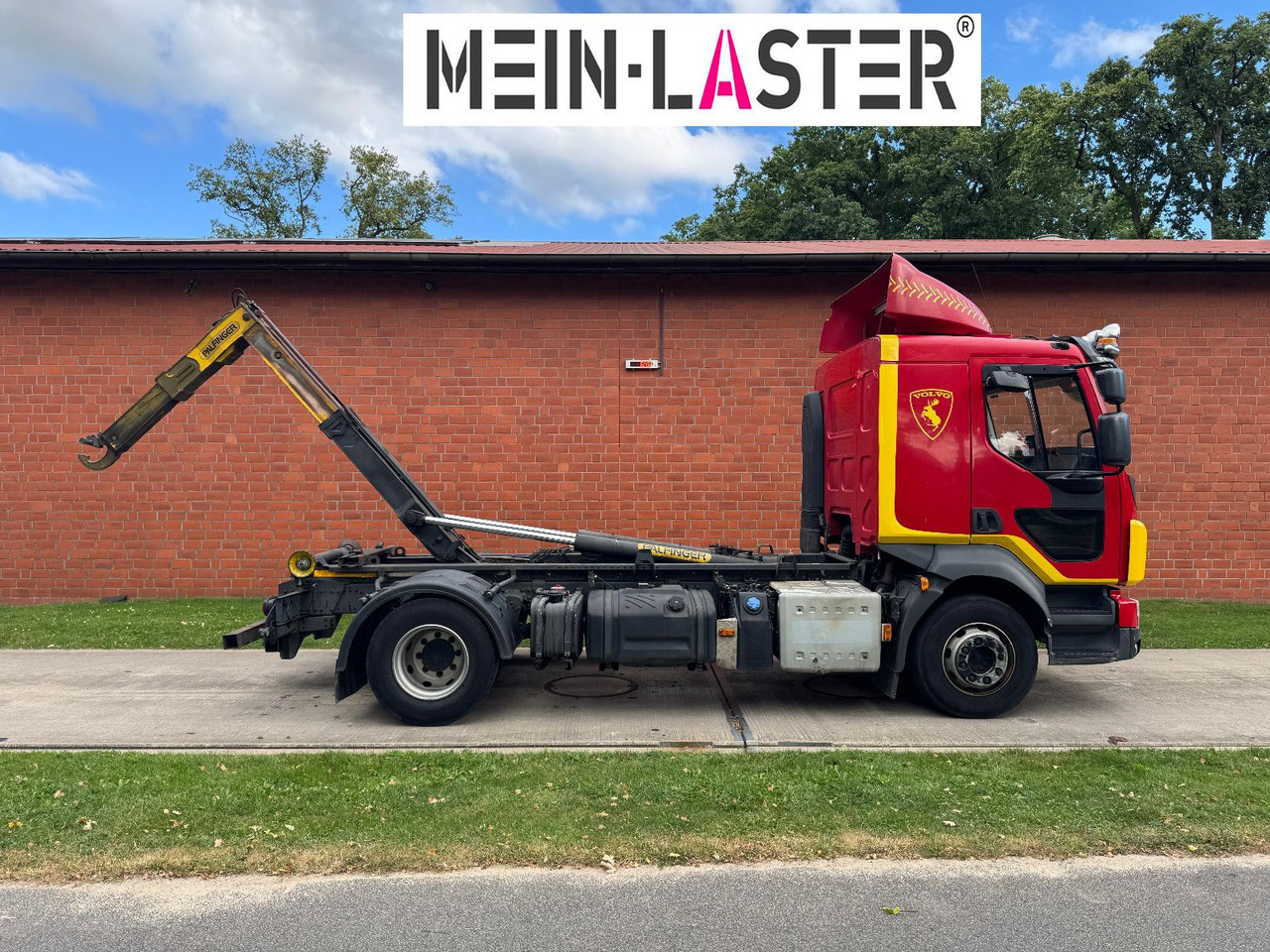 Volvo FL 250 Palfinger T10Duo City + StandardContainer - Hook lift: gambar 2 Volvo FL 250 Palfinger T10Duo City + StandardContainer - Hook lift: gambar 2
